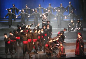 İ.B.B ŞEHİR TİYATROLARI 3 EKİM'DE PERDE AÇIYOR...