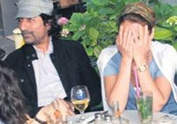 Mustafa Uğurlu... "NE ÇEKİYORUN GÖ..."!