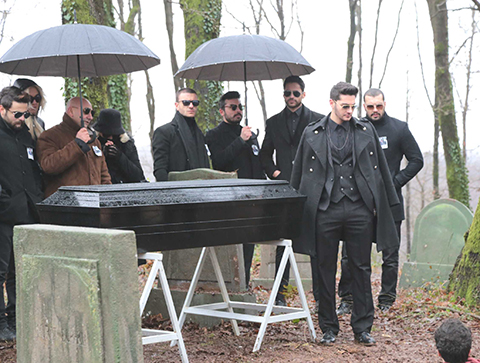 Ölü Yatırım...BÖYLE CENAZE GÖRÜLMEDİ!