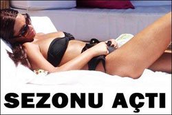 Süreyya Yalçın... PLAJA İNDİ!