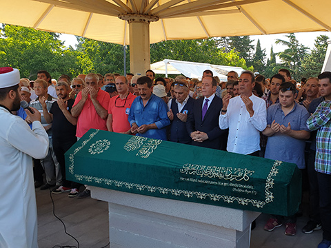 Yalçın Gülhan ... SONSUZLUĞA UĞURLANDI!