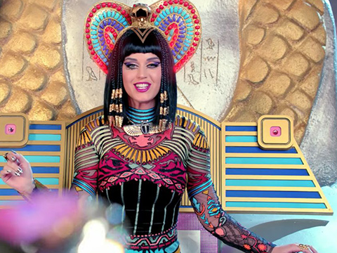 Katy Perry... ŞARKISI ÇALINTI ÇIKTI!