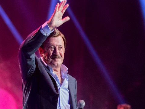 Selami Şahin... "ESKİMEYEN ŞARKILAR", HARBİYE'DE YENİDEN HAYAT BULDU!..