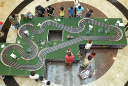 BABALAR, NEOMARİN AVM'DE N1 İSTANBUL PARK PİSTİ'NDE YARIŞACAK