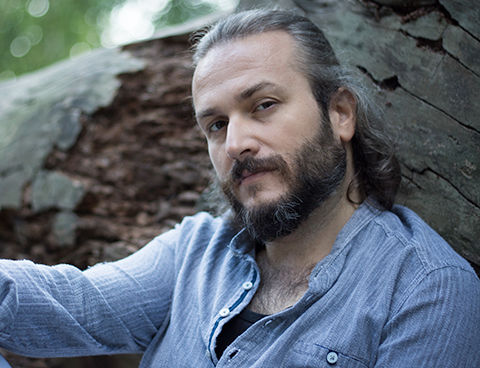 Berhan Arısoy...‘PARANOYAK’ RUHLARA DOKUNUŞ!