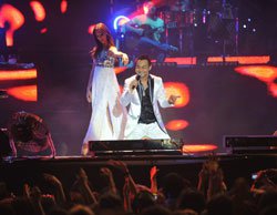 Serdar Ortaç... ÜÇ SAAT HİÇ DURMADAN ŞARKI SÖYLEDİ!