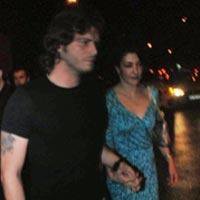 Kıvanç Tatlıtuğ-Meltem Cumbul... İLK KEZ EL ELE GÖRÜNTÜLENDİLER!