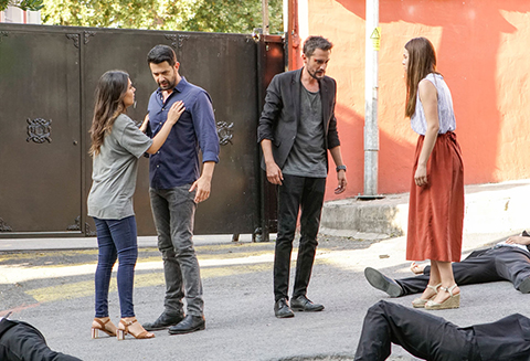 Kimse Bilmez...HER ŞEYİN ARKASINDA KİM VAR?