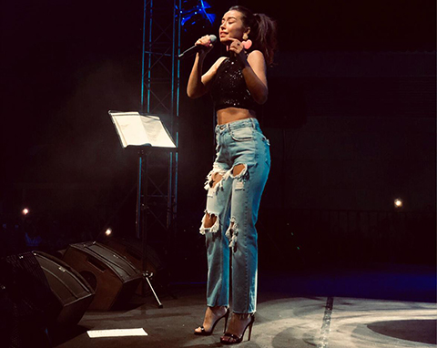 Tuğba Yurt... ALBÜM HEYECANI SARDI!..