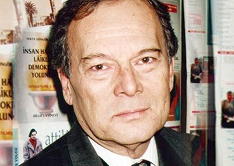 Dinçer Sümer...TİYATRO DÜNYAMIZIN BÜYÜK KAYBI!