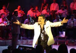 İbrahim Tatlıses... 14 DEFA EVLENMİŞ!