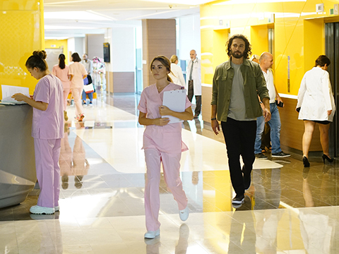 Bir Aile Hikayesi...HASTANEDE ZOR GÜNLER!