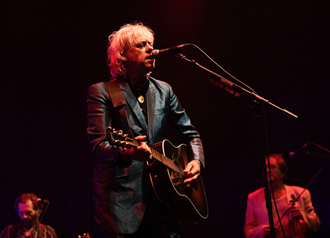 Bob Geldof...İSTANBUL'DA DEMOKRASİ MESAJI!