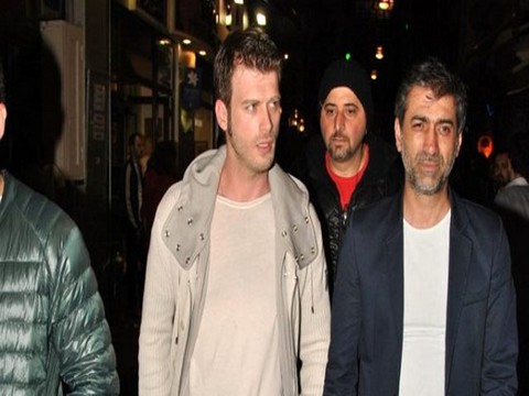 Kıvanç Tatlıtuğ... ABİSİ CEM TATLITUĞ'UN OLAYLI GECESİ!..