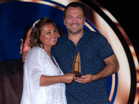 Ali Sunal...GÖZYAŞLARINA HAKİM OLAMADI!