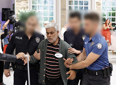 Esra Erol'da...BÖYLE BABA OLUR MU?
