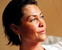 Hülya Avşar... İŞ ADAMI MUSTAFA KONUŞ İLE OLAN HUKUK MÜCADELESİNİ KAYBETTİ!