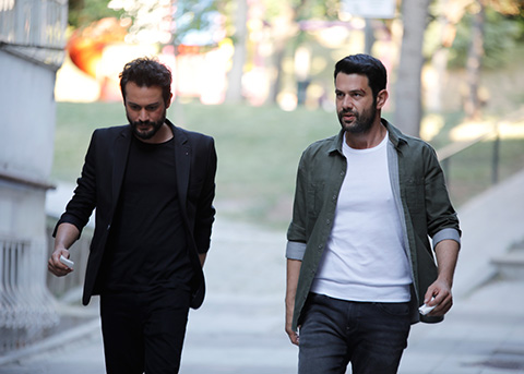 Kimse Bilmez...UYGAR’IN TEHLİKELİ PLANI!