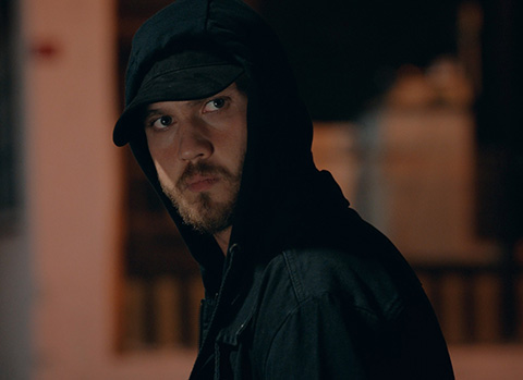 Çukur...“BURASI BAŞKA YERLERE BENZEMEZ!”