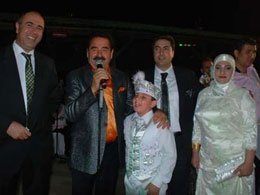 İbrahim Tatlıses... 17 YAŞINDA SÜNNET OLMUŞ!