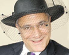 Mehmet Ali Erbil... ASİLZADELERE ÖZENDİ!