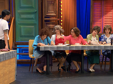 Güldür Güldür Show...BÜTÜN KIZLAR TOPLANDIK!