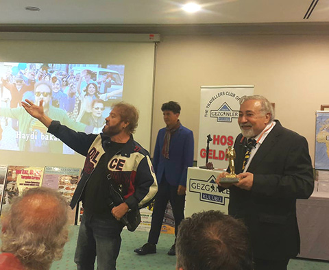 Attilâ Atasoy...ALTIN GEZGİN ÖDÜLÜNE DEĞER BULUNDU!
