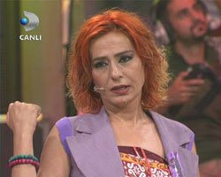 Yıldız Tilbe... ASILSIZ HABERLERE ATEŞ PÜSKÜRDÜ!