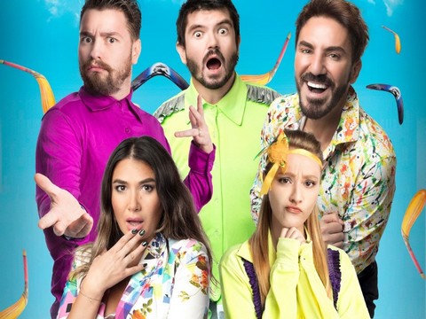 Nilay Dorsa / Boomerang... TİYATRODA 7 AYRI KARAKTERİ CANLANDIRIYOR!..