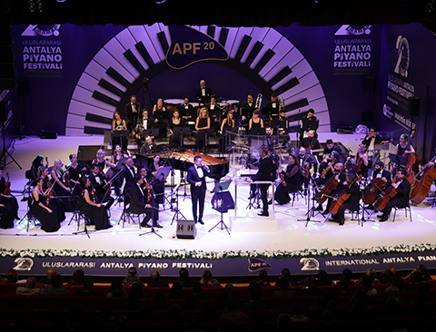 Uluslararası Antalya Piyano Festivali...20.YILINDA MUHTEŞEM AÇILIŞ!
