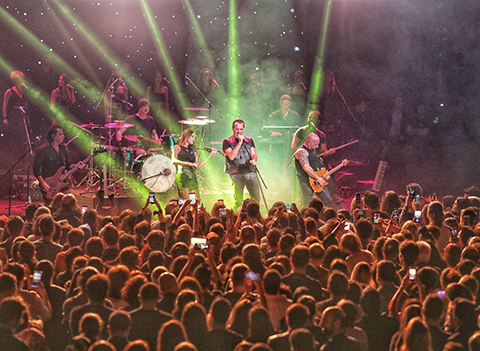 Haluk Levent...ANNESİNİN SÖZÜNÜ TUTTU!