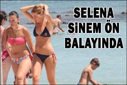 Sinem Kobal... ÇEŞME'DE BİKİNİ ŞOV !..
