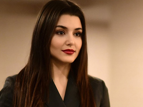 Hande Erçel...OKUYANLARI AĞLATTI!