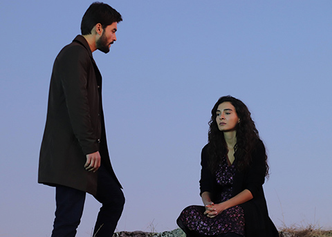 Hercai...ZEHRA GERÇEKLERİ ÖĞRENİYOR!