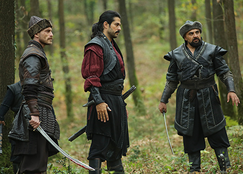 Kuruluş Osman...OSMAN HAİN TUZAKTAN KURTULABİLECEK Mİ?