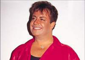 Fatih Ürek...DADAŞLARA SİTEM ETTİ!