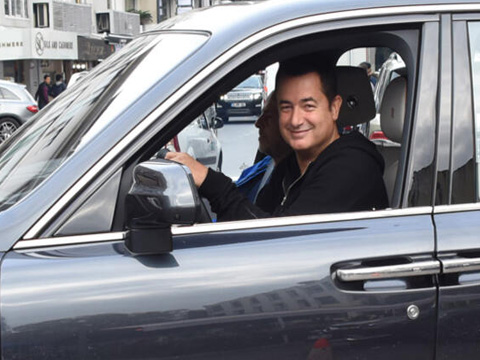 Acun Ilıcalı...DAHA ALMAMIŞ TEST EDİYOR!