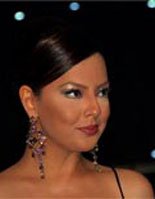 Ebru Gündeş hayranı olduğu sanatçıyı açıkladı... SAĞIRLAR BİRBİRİNİ AĞIRLAR...