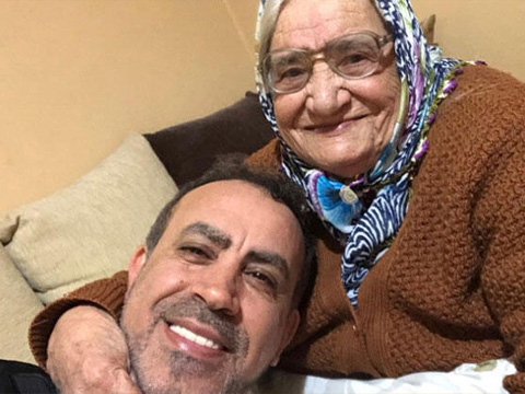 Haluk Levent...ANNEME ÇOK ŞEY BORÇLUYUM!