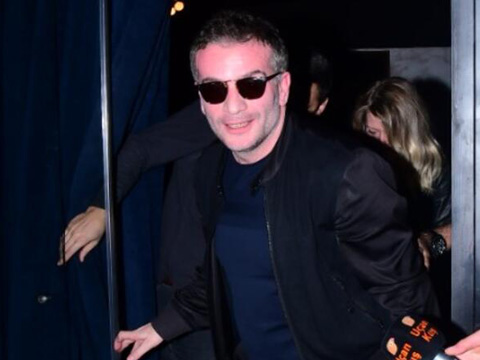 Murat Cemcir... DOĞUM GÜNÜNÜ DOSTLARIYLA KUTLADI!