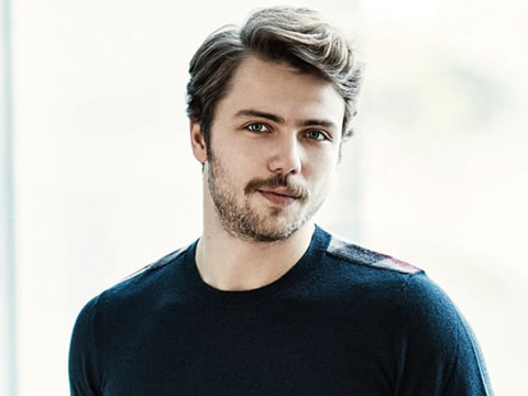 Tolga Sarıtaş...BİR EMMY BAŞARISI DA ONDAN GELDİ!