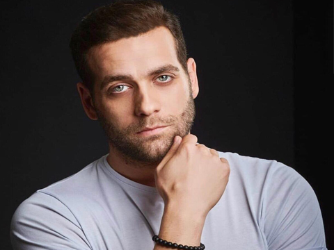 Ali Dereli... YEMİN'İN ZAFER'İ YÜKSELİŞTE!