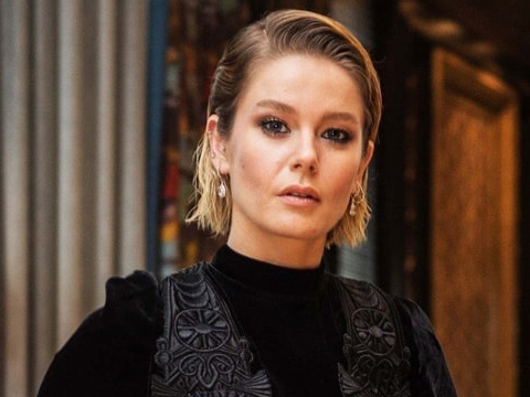Burcu Biricik... "ZOR BİR HAYAT YAŞIYORUZ"!..