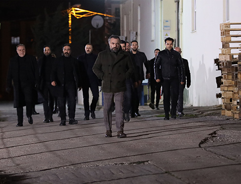 Eşkiya Dünyaya Hükümdar Olmaz...SAVAŞ DAVULLARI ÇALIYOR!