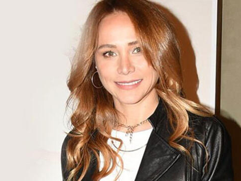 Burçin Terzioğlu...NADASA ÇEKİLMEDİM!