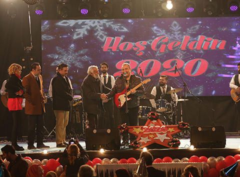 Kalk Gidelim...YEŞİLYURT KÖYÜNDE YILBAŞI ŞENLİĞİ!