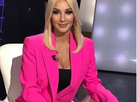 Lera Kudryavtseva...RUS TV YILDIZI PATLAYAN SİLİKONLARINI PAYLAŞTI!..