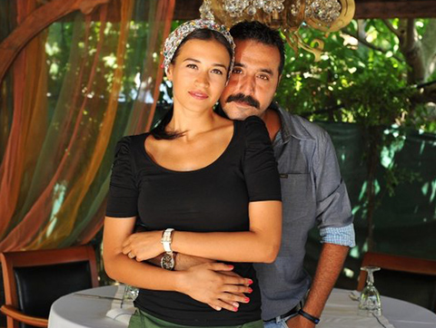 Ecem - Mustafa Üstündağ...TEK CELSEDE BOŞANDILAR!