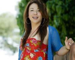 Yeşim Ceren Bozoğlu... "DİŞİ KADIN HERKESİ KORKUTUR"!