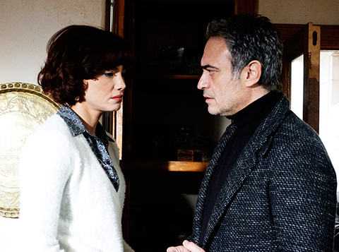 Benim Adım Melek...KEREM MELEĞİN HASTALIĞINI ÖĞRENİYOR!